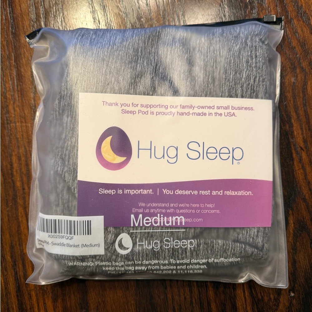 Hug Sleep Pod.   Medium.    New / unopened